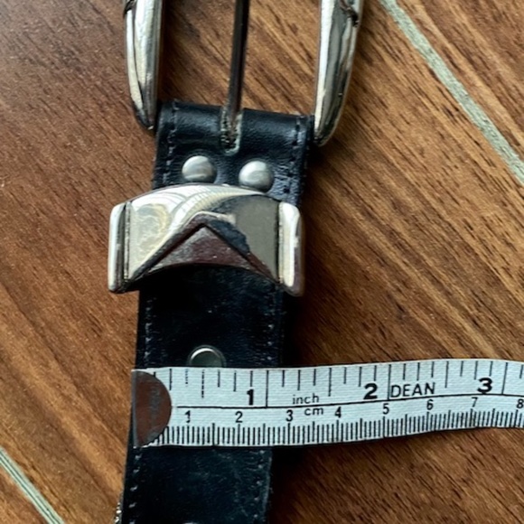 🌷90's Vintage Silver Metal Mesh Belt made in Vancouver - Picture 8 of 9